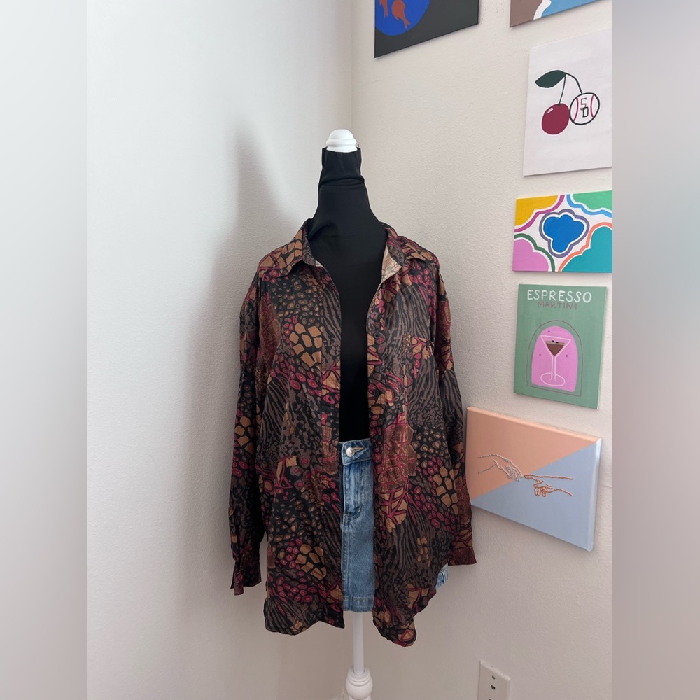 Vintage Silk Animal Print Button-Up (M)